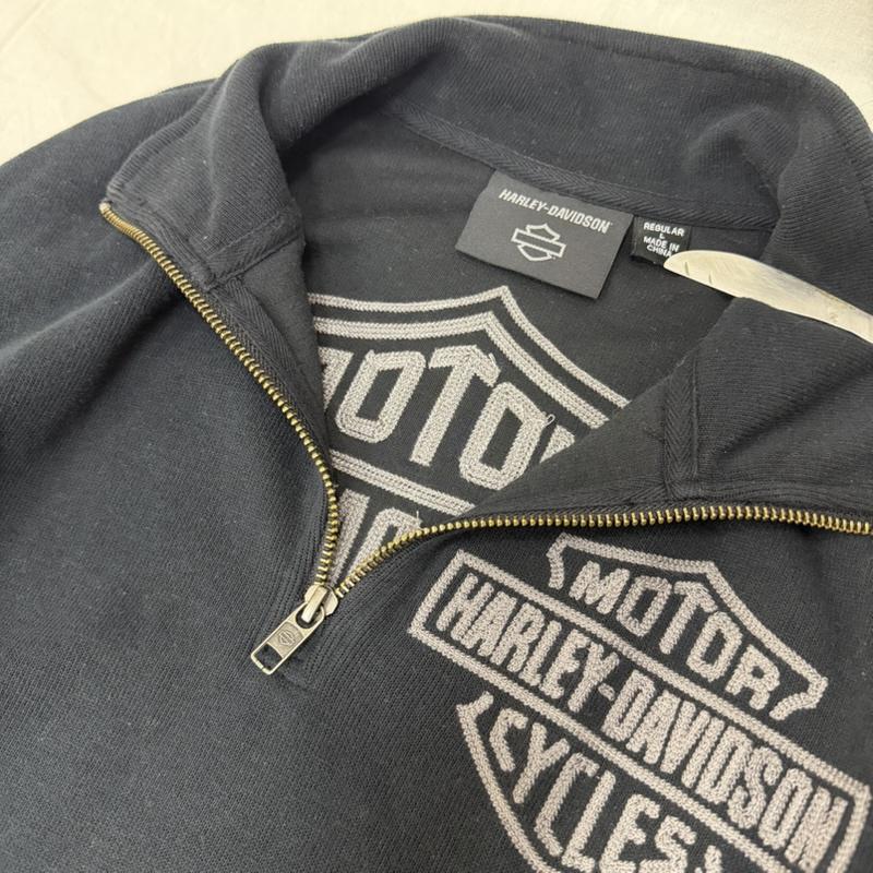 ハーレーダビッドソン Harley-Davidson トレーナー 長袖 ハーフジップスウェット ロゴ刺繍 black L L ロゴ、文字 黒 / ブラック / black X 灰 / グレー / gray メンズ USED 古着 中古 50162062