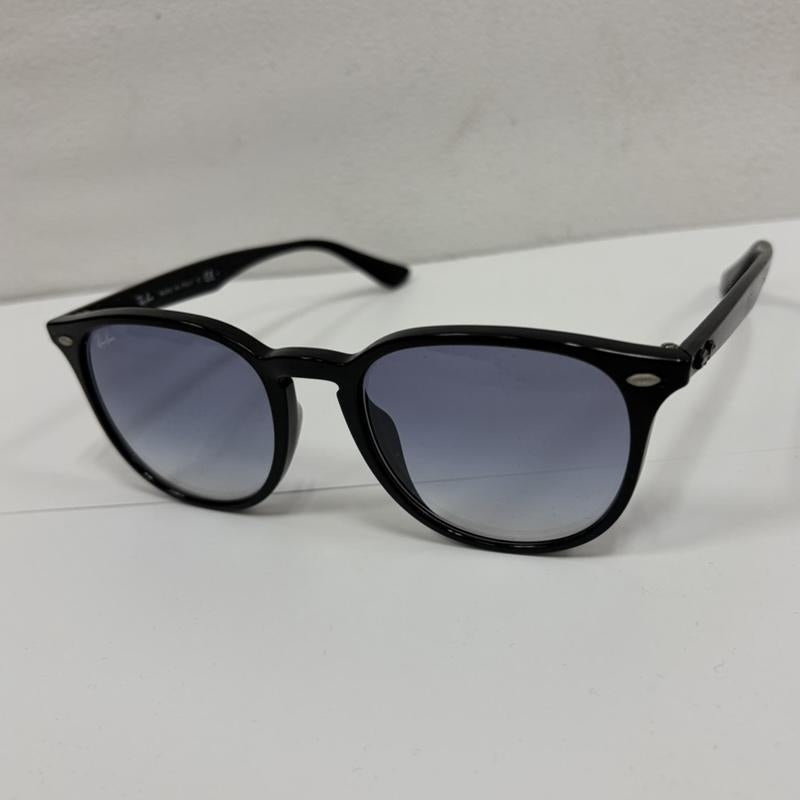 レイバン Ray-Ban めがね・サングラス サングラス カラーレンズ サングラス イタリア製 RB4529 アイウェア - ロゴ、文字 黒 / ブラック / black X 青 / ブルー / blue メンズ USED 古着 中古 50162103