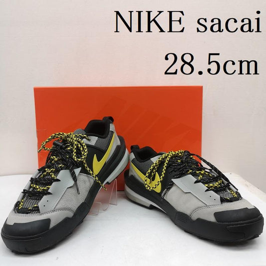 ナイキ NIKE スニーカー スニーカー sacai Zegamadome Matte Silver ゼガマドーム マットシルバー スニーカー HQ8618-002 28.5cm 灰 / グレー / gray メンズ USED 古着 中古 50162112