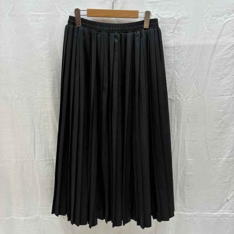 メゾンスペシャル MAISON SPECIAL スカート ひざ丈スカート 23AW Foil Pleated Skirt 箔 プリーツ スカート 21232515308 FREE レディース USED 古着 中古 50162166