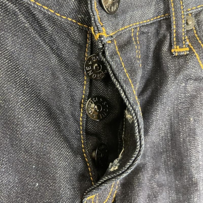ストーンアイランド STONE ISLAND パンツ デニム、ジーンズ イタリア製 ボタンフライ デニム パンツ パッチ欠損 32インチ インディゴ / インディゴ / Indigo メンズ USED 古着 中古 50162190