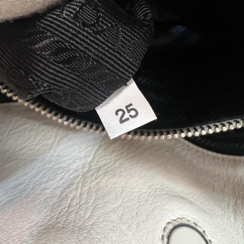 プラダ PRADA トートバッグ トートバッグ VITELLO PHENIX トートバッグ ワンショルダーバッグ レザー - アイボリー / アイボリー / レディース USED 古着 中古 50162209