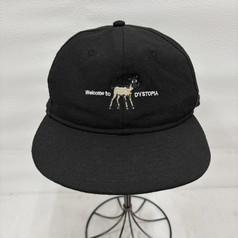 アンダーカバー UNDERCOVER 帽子 キャップ NEW ERA ニューエラ コラボ キャップ スナップバック ロゴ 刺繍 - ロゴ、文字 X 刺繍 黒 / ブラック / black X 白 / ホワイト / white メンズ USED 古着 中古 50162213