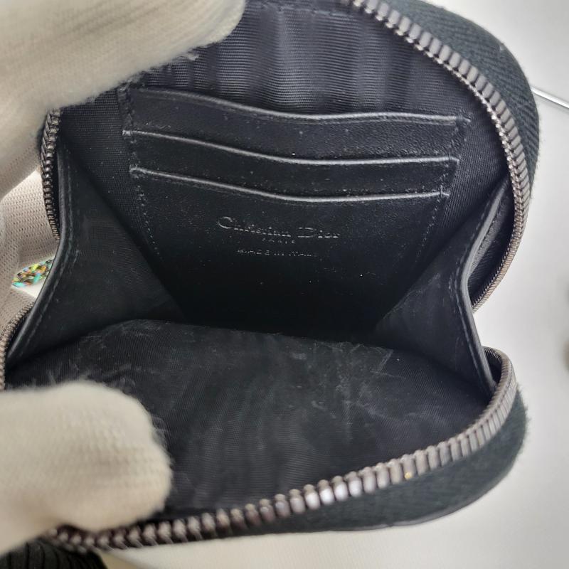 クリスチャンディオール Christian Dior ショルダーバッグ ショルダーバッグ 小物入れ フォンホルダー - レディース USED 古着 中古 50162395