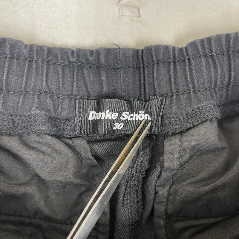 ダンケシェーン DANKE SCHON パンツ ワークパンツ、ペインターパンツ コンバーチブル パラシュート カーゴ パンツ 23A-PTL026-DS M 黒 / ブラック / black メンズ USED 古着 中古 50162436