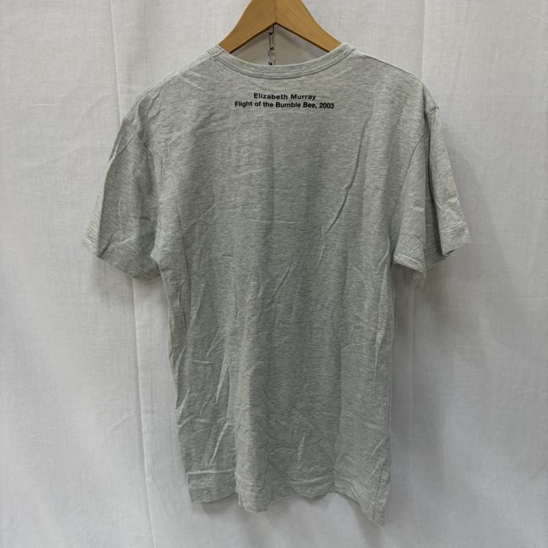コムデギャルソン COMME des GARCONS Tシャツ 半袖 Elizabeth MURRAY Print T-Shirt エリザベスマレー グレー S S プリント 灰 / グレー / gray メンズ USED 古着 中古 50162496