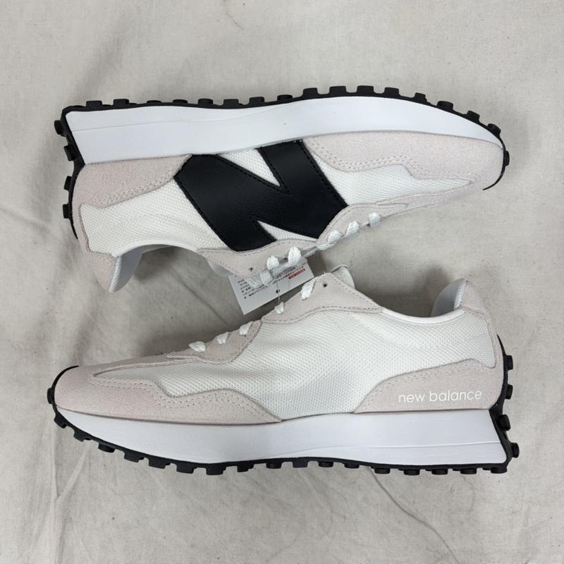 ニューバランス New Balance スニーカー スニーカー MS327CWB レトロ スニーカー ランニング シューズ ラギッドソール 26.5cm ロゴ、文字 白 / ホワイト / white X 黒 / ブラック / black メンズ USED 古着 中古 50162522