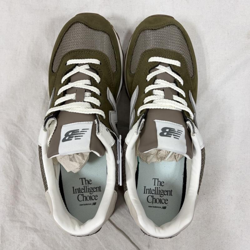 ニューバランス New Balance スニーカー スニーカー U5742RG スウェード メッシュ スニーカー 28.0cm ロゴ、文字 カーキ / カーキ / khaki X ベージュ / ベージュ / beige メンズ USED 古着 中古 50162523