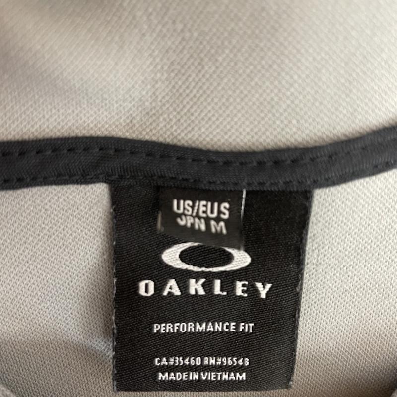 オークリー OAKLEY パーカー 半袖 幾何学模様 オークリー ロゴ プリント グレー プルオーバー 半袖 パーカー M 無地 X ロゴ、文字 X 幾何柄 灰 / グレー / gray X 青 / ブルー / blue メンズ USED 古着 中古 50162581