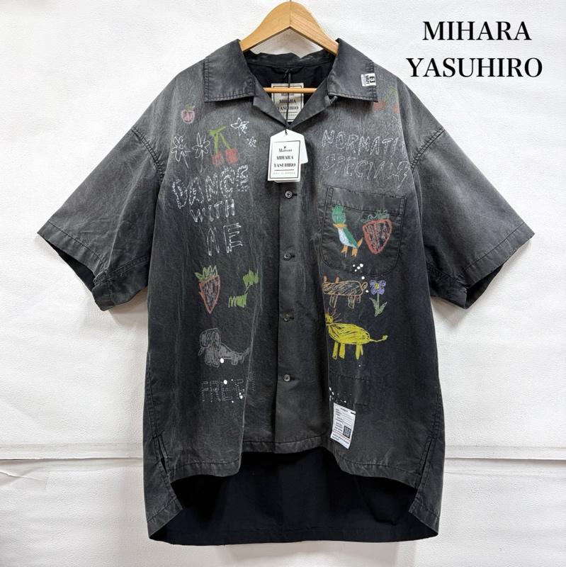 ミハラヤスヒロ MIHARAYASUHIRO シャツ、ブラウス 半袖 26SS Hand Drawing Print Shirt 落書き風 プリント 半袖 開襟 シャツ J16SH184 46 ロゴ、文字 X プリント マルチカラー / マルチカラー / multicolor メンズ USED 古着 中古 50162585