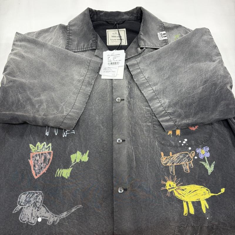 ミハラヤスヒロ MIHARAYASUHIRO シャツ、ブラウス 半袖 26SS Hand Drawing Print Shirt 落書き風 プリント 半袖 開襟 シャツ J16SH184 46 ロゴ、文字 X プリント マルチカラー / マルチカラー / multicolor メンズ USED 古着 中古 50162585
