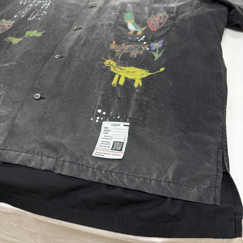 ミハラヤスヒロ MIHARAYASUHIRO シャツ、ブラウス 半袖 26SS Hand Drawing Print Shirt 落書き風 プリント 半袖 開襟 シャツ J16SH184 46 ロゴ、文字 X プリント マルチカラー / マルチカラー / multicolor メンズ USED 古着 中古 50162585
