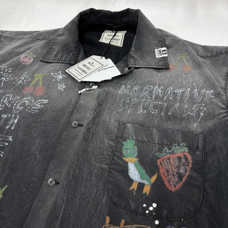 ミハラヤスヒロ MIHARAYASUHIRO シャツ、ブラウス 半袖 26SS Hand Drawing Print Shirt 落書き風 プリント 半袖 開襟 シャツ J16SH184 46 ロゴ、文字 X プリント マルチカラー / マルチカラー / multicolor メンズ USED 古着 中古 50162585