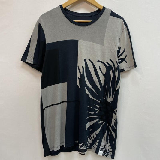 アルマーニエクスチェンジ A/X ARMANIEXCHANGE Tシャツ 半袖 グラフィック プリント Ｔシャツ S プリント X 総柄 黒 / ブラック / black X 紺 / ネイビー / navy X 灰 / グレー / gray メンズ USED 古着 中古 50162591
