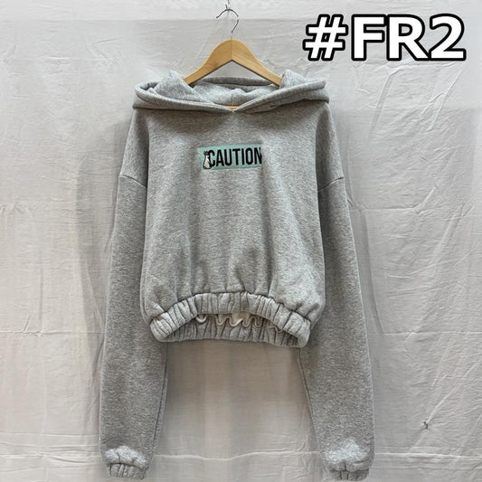 エフアールツー FR2 パーカー 長袖 FRC2761 CAUTION ロゴ ショート丈 プルオーバー フーディ スウェット パーカー 裏起毛 FREE 灰 / グレー / gray レディース USED 古着 中古 50162662