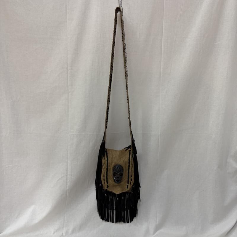 トーマスワイルド THOMAS WYLDE ショルダーバッグ ショルダーバッグ スカルフリンジショルダーバッグ レザー leather bag ベージュ - スカル ベージュ / ベージュ / beige X 黒 / ブラック / black メンズ USED 古着 中古 50162673