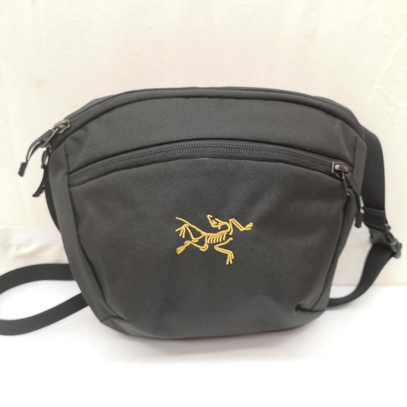 アークテリクス ARC TERYX ショルダーバッグ ショルダーバッグ MANTIS 2 WAIST PACK マンティス 2 バッグ ショルダーバッグ ボディバッグ - 黒 / ブラック / black メンズ USED 古着 中古 50162682