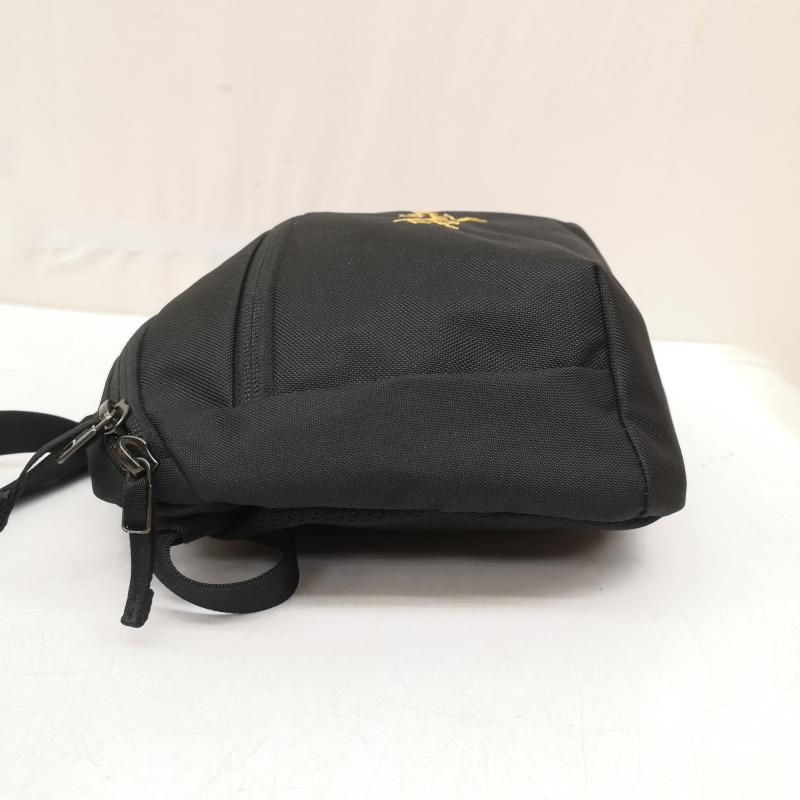 アークテリクス ARC TERYX ショルダーバッグ ショルダーバッグ MANTIS 2 WAIST PACK マンティス 2 バッグ ショルダーバッグ ボディバッグ - 黒 / ブラック / black メンズ USED 古着 中古 50162682