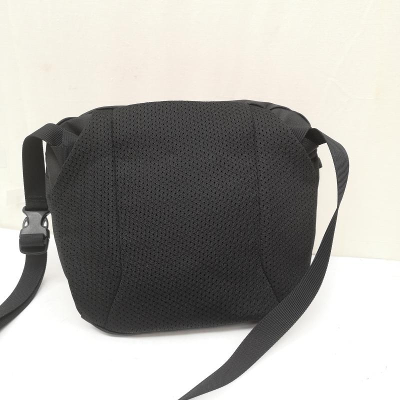 アークテリクス ARC TERYX ショルダーバッグ ショルダーバッグ MANTIS 2 WAIST PACK マンティス 2 バッグ ショルダーバッグ ボディバッグ - 黒 / ブラック / black メンズ USED 古着 中古 50162682