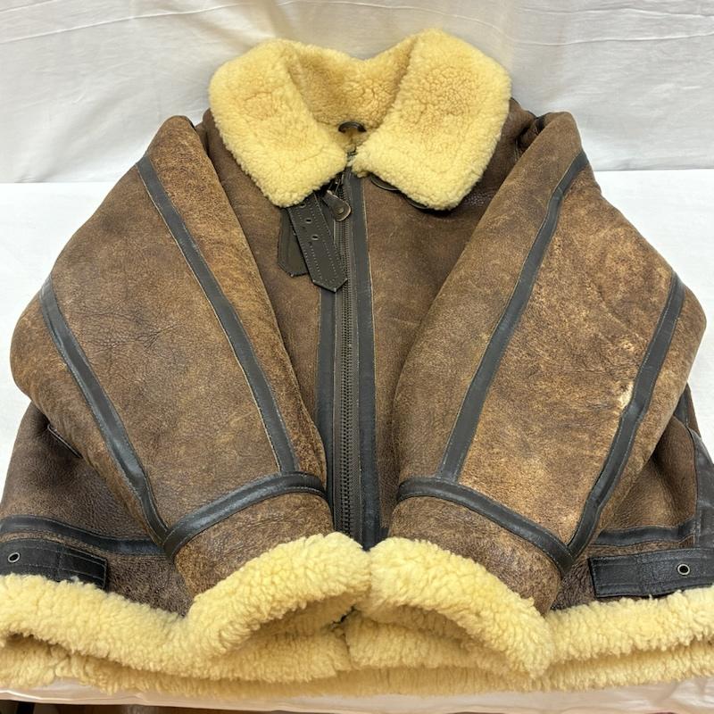 ドッグファイト DOG FIGHT ジャケット、上着 フライトジャケット B-3 シープスキン ムートン レザー ボア フライトジャケット M メンズ USED 古着 中古 50162687