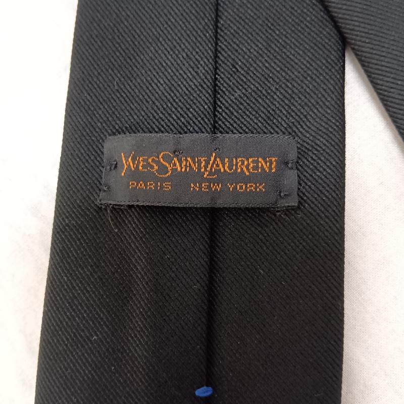 イヴサンローラン Yves Saint Laurent ネクタイ ネクタイ ロゴネーム刺繍 オールブラック フォーマル - 無地 X ロゴ、文字 黒 / ブラック / black メンズ USED 古着 中古 50162851