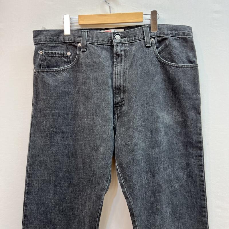 リーバイス Levi s パンツ デニム、ジーンズ 517 ブラックデニム ブーツカット フレア 38インチ メンズ USED 古着 中古 50162871