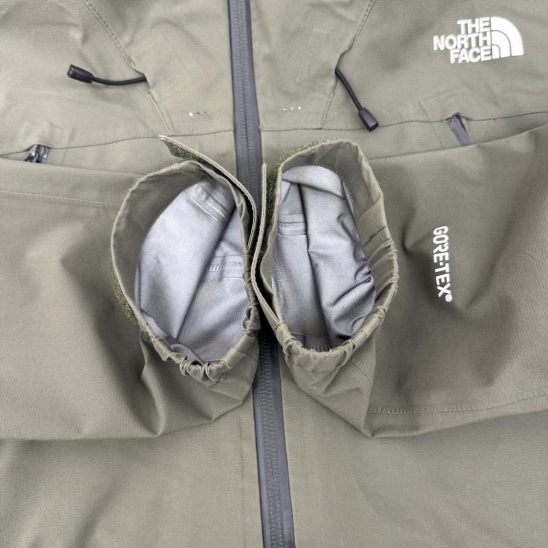 ザノースフェイス THE NORTH FACE ジャケット、上着 ジャンパー、ブルゾン プログレッサー ナイロン ジャケット NP11826 L カーキオリーブ / カーキオリーブ / メンズ USED 古着 中古 50162920