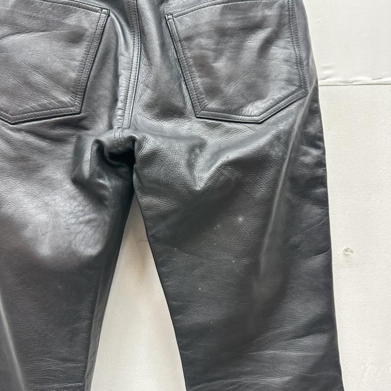 ハーレーダビッドソン Harley-Davidson パンツ ワークパンツ、ペインターパンツ スタッズ レザー ブーツカット パンツ 30インチ 黒 / ブラック / black メンズ USED 古着 中古 50162921