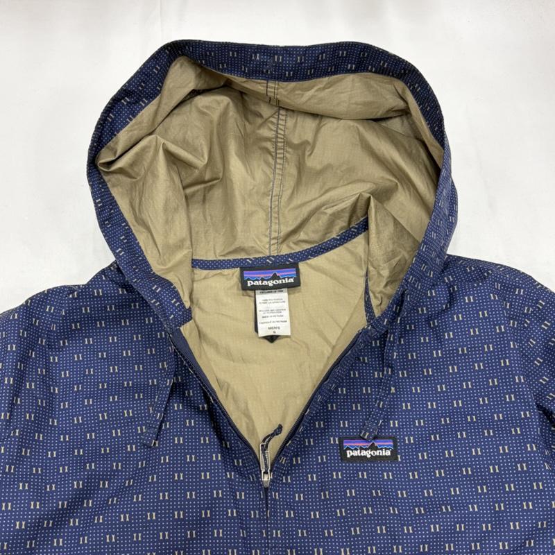パタゴニア patagonia ジャケット、上着 ジャンパー、ブルゾン ナイロン ジップアップ パーカー ジャケット ライト＆バリアブル フーディー S 総柄 紺 / ネイビー / navy X ベージュ / ベージュ / beige メンズ USED 古着 中古 50162989