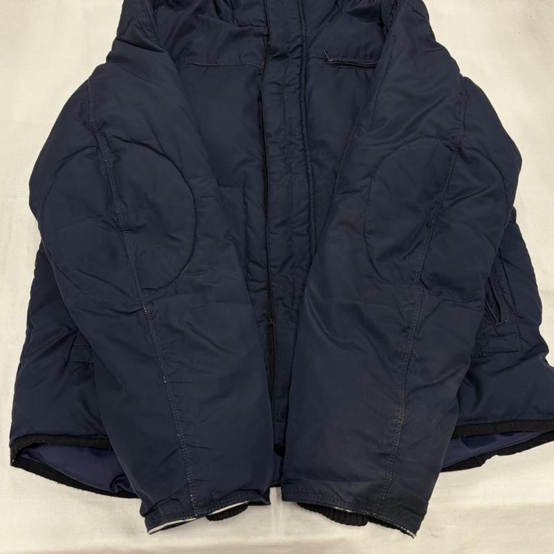 ラングラー Wrangler ジャケット、上着 ジャンパー、ブルゾン Rugged Goods 中綿 フーデッド ジャケット ミリタリー アウトドア リブカラー W4488YF L ワンポイント X ロゴ、文字 紺 / ネイビー / navy メンズ USED 古着 中古 50162991
