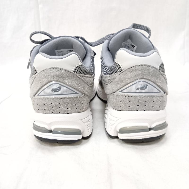ニューバランス New Balance スニーカー スニーカー M2002RST GRAY US7.5(W)/24cm Dワイズ N ERGY ABZORB US：7.5 無地 灰 / グレー / gray レディース USED 古着 中古 50162993