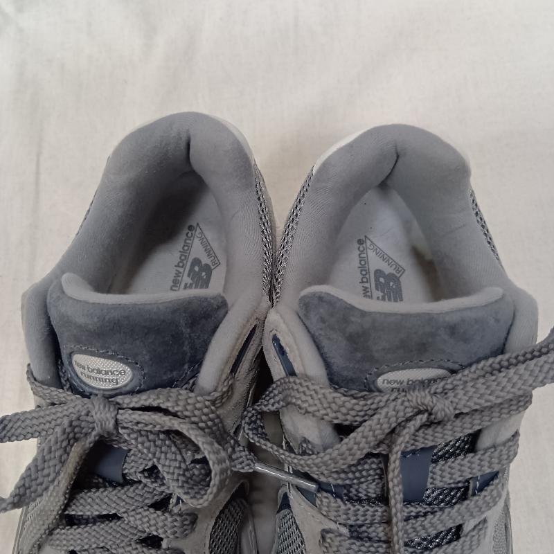 ニューバランス New Balance スニーカー スニーカー M2002RST GRAY US7.5(W)/24cm Dワイズ N ERGY ABZORB US：7.5 無地 灰 / グレー / gray レディース USED 古着 中古 50162993