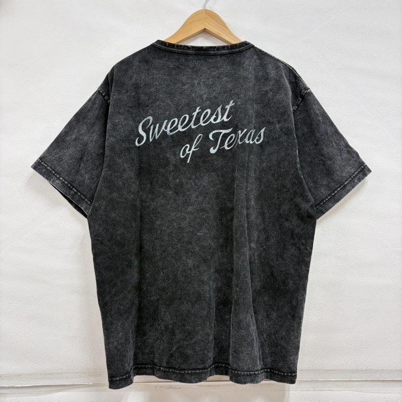 アヴィレックス AVIREX Tシャツ 半袖 26 限定 フェード 半袖 Tシャツ バラ プリント ロゴ 両面 SWEETEST OF TEXAS XL ロゴ、文字 X プリント 黒 / ブラック / black X 赤 / レッド / red X 緑 / グリーン / green メンズ USED 古着 中古 50163038