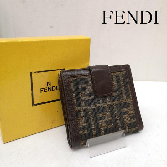 フェンディ FENDI 財布 二つ折り ズッカ柄 二つ折り がま口 財布 30782 FFロゴ ナイロンキャンバス - 茶 / ブラウン / brown レディース USED 古着 中古 50163046