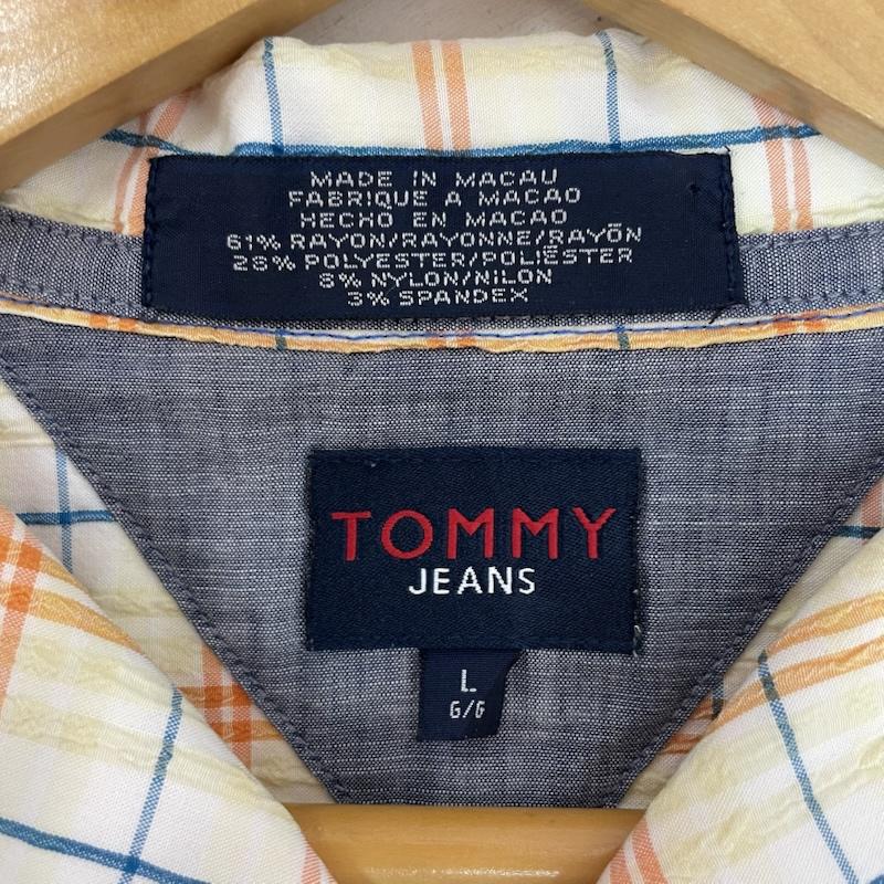 トミー ジーンズ TOMMY JEANS シャツ、ブラウス 半袖 チェック柄 カジュアル シャツ 胸元 ブランド ロゴ パッチ 胸ポケット L チェック 白 / ホワイト / white X 黄 / イエロー / yellow X 橙 / オレンジ / orange メンズ USED 古着 中古 50163151