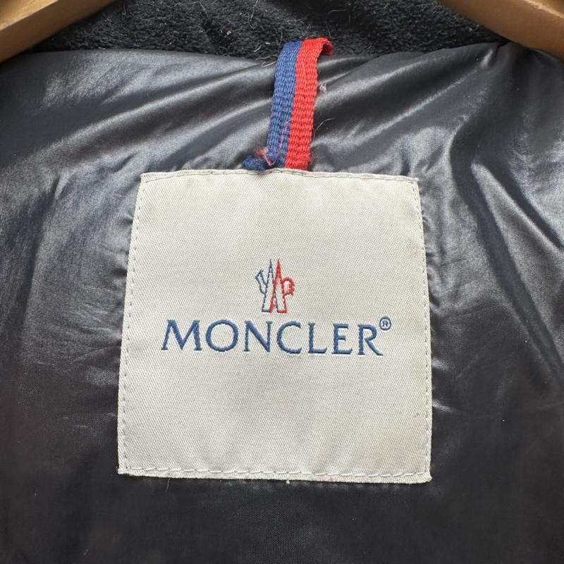 モンクレール MONCLER ジャケット、上着 ダウンジャケット HIMARAYA ナイロン ダウン ジャケット 44342 60 68950 0 橙 / オレンジ / orange メンズ USED 古着 中古 50163173