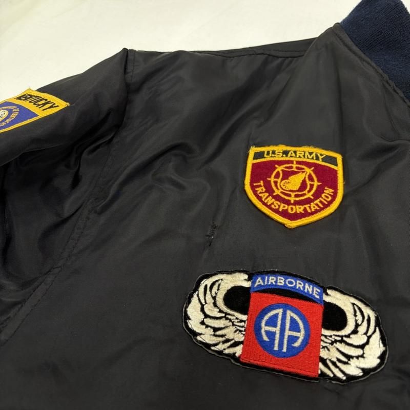 ミリタリー ミリタリー ジャケット、上着 フライトジャケット US ARMY 80s 90s MA-1 刺繍 パッチ フライトジャケット ナイロン ブルゾン ヴィンテージ ROTHCO ロスコ 3XL 3L ロゴ、文字 X 刺繍 黒 / ブラック / black X マルチカラー / マルチカラー / multicolor メンズ USED 古着 中古 50163175