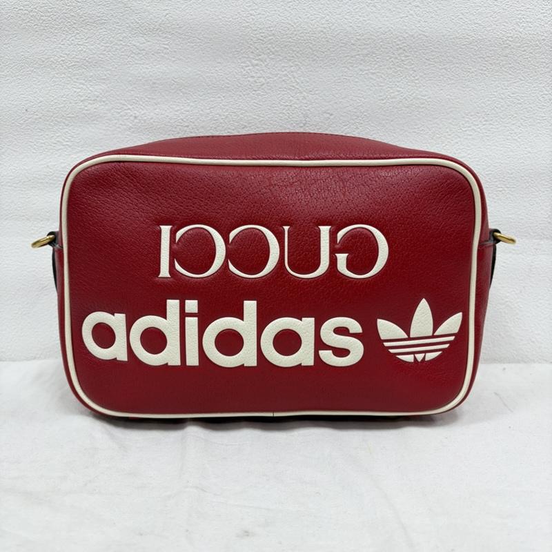 グッチ GUCCI ショルダーバッグ ショルダーバッグ adidas コラボ スモール レザー ショルダーバッグ トレフォイル ロゴ スクエア - ロゴ、文字 赤 / レッド / red X 白 / ホワイト / white X 緑 / グリーン / green X 金 / ゴールド / gold color レディース USED 古着 中古 50163178