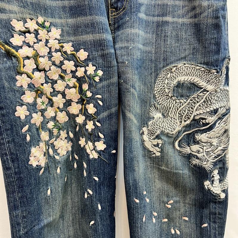 ヒャッカリョウラン 百花繚乱 パンツ デニム、ジーンズ 雅結 龍 桜 和柄 刺繍 デニムパンツ 36インチ メンズ USED 古着 中古 50163212