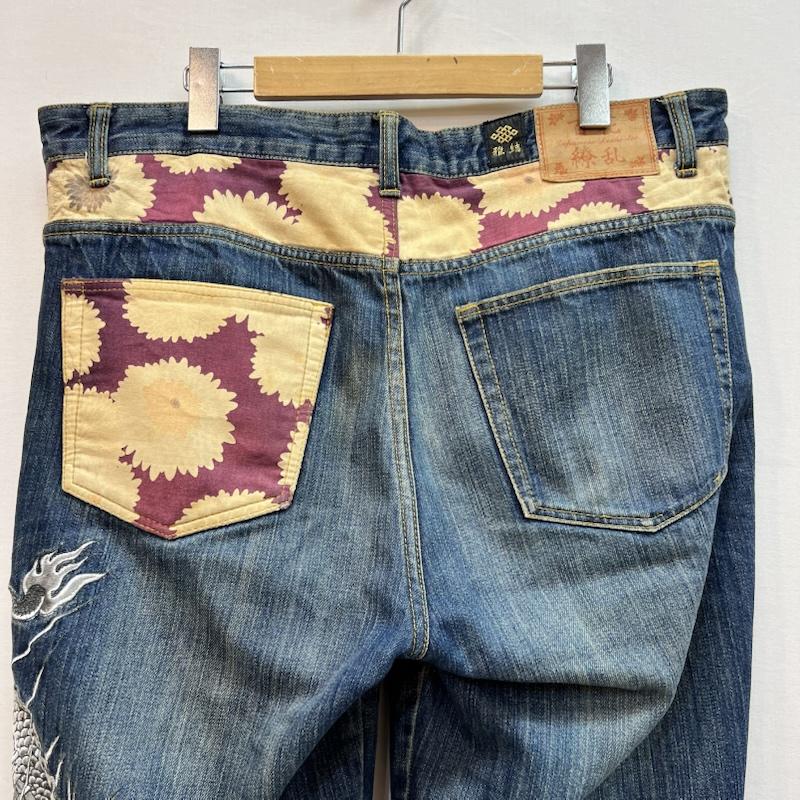 ヒャッカリョウラン 百花繚乱 パンツ デニム、ジーンズ 雅結 龍 桜 和柄 刺繍 デニムパンツ 36インチ メンズ USED 古着 中古 50163212