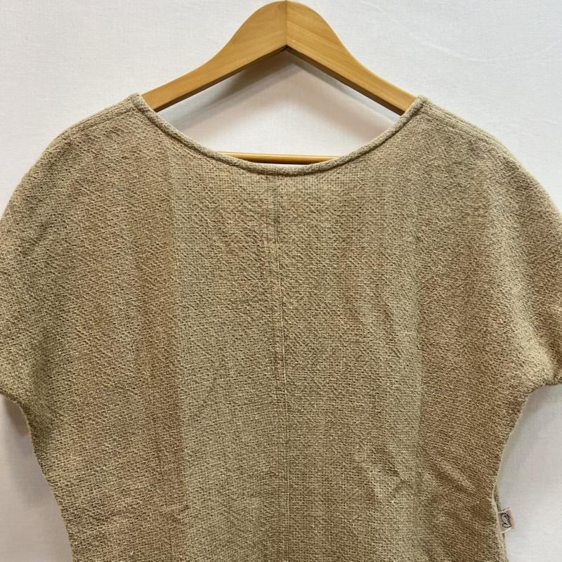 ウサト USAATO カットソー 半袖 手織り 天然草木染め 半袖 スリット カットソー ベージュ / ベージュ / beige レディース USED 古着 中古 50163217
