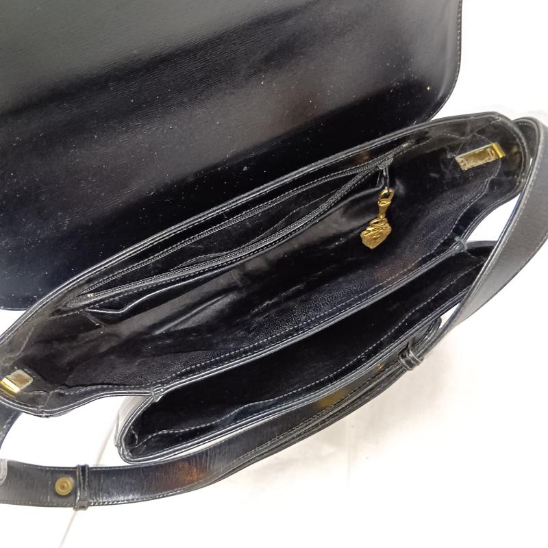 グッチ GUCCI ハンドバッグ ハンドバッグ オールドグッチ GGマーク GG金具 ショルダー 2WAY 406 001 1014 - 無地 黒 / ブラック / black レディース USED 古着 中古 50163251