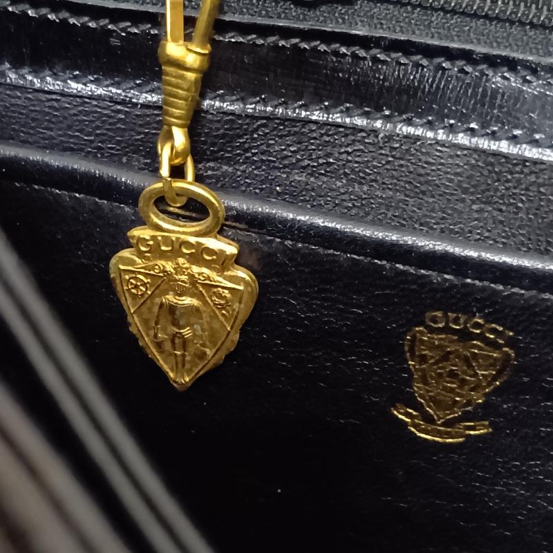 グッチ GUCCI ハンドバッグ ハンドバッグ オールドグッチ GGマーク GG金具 ショルダー 2WAY 406 001 1014 - 無地 黒 / ブラック / black レディース USED 古着 中古 50163251