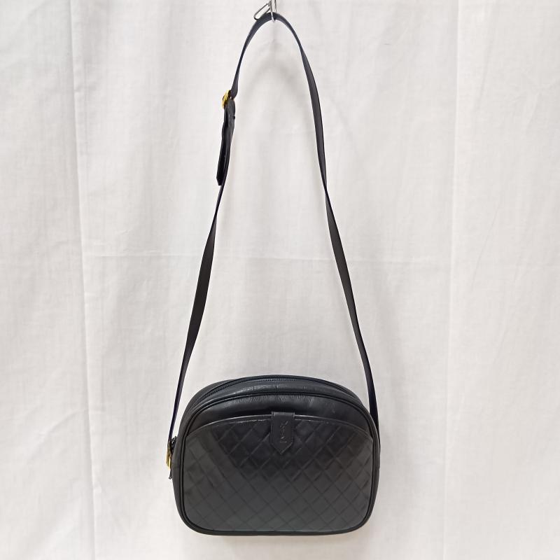 イヴサンローラン Yves Saint Laurent ショルダーバッグ ショルダーバッグ キルティングレザー ショルダー ロゴ型押し 裏地総柄 - 無地 X ロゴ、文字 黒 / ブラック / black レディース USED 古着 中古 50163253