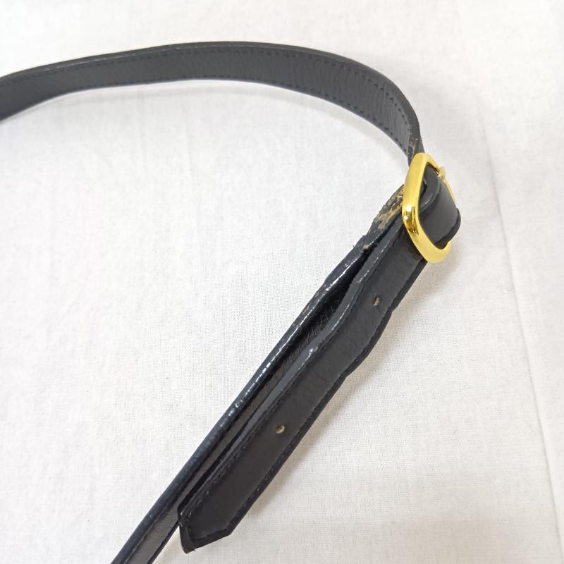 イヴサンローラン Yves Saint Laurent ショルダーバッグ ショルダーバッグ キルティングレザー ショルダー ロゴ型押し 裏地総柄 - 無地 X ロゴ、文字 黒 / ブラック / black レディース USED 古着 中古 50163253