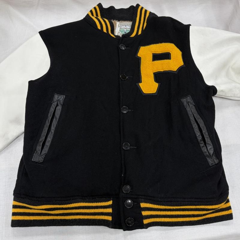 ミッチェルアンドネス Mitchell&Ness ジャケット、上着 ジャンパー、ブルゾン 90s 00s vintage ヴィンテージ レザー 袖 スタジャン ワッペン パッチ Cooperstown Collection MLB 44 ロゴ、文字 黒 / ブラック / black X 黄 / イエロー / yellow X 青 / ブルー / blue メンズ USED 古着 中古 50163255