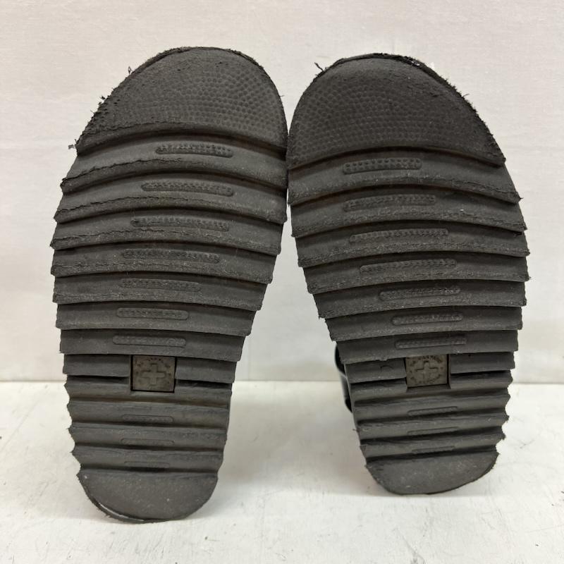 ドクターマーチン Dr.Martens サンダル サンダル BLAIRE　ブレア エナメル ストラップ サンダル UK：4 黒 / ブラック / black レディース USED 古着 中古 50163295