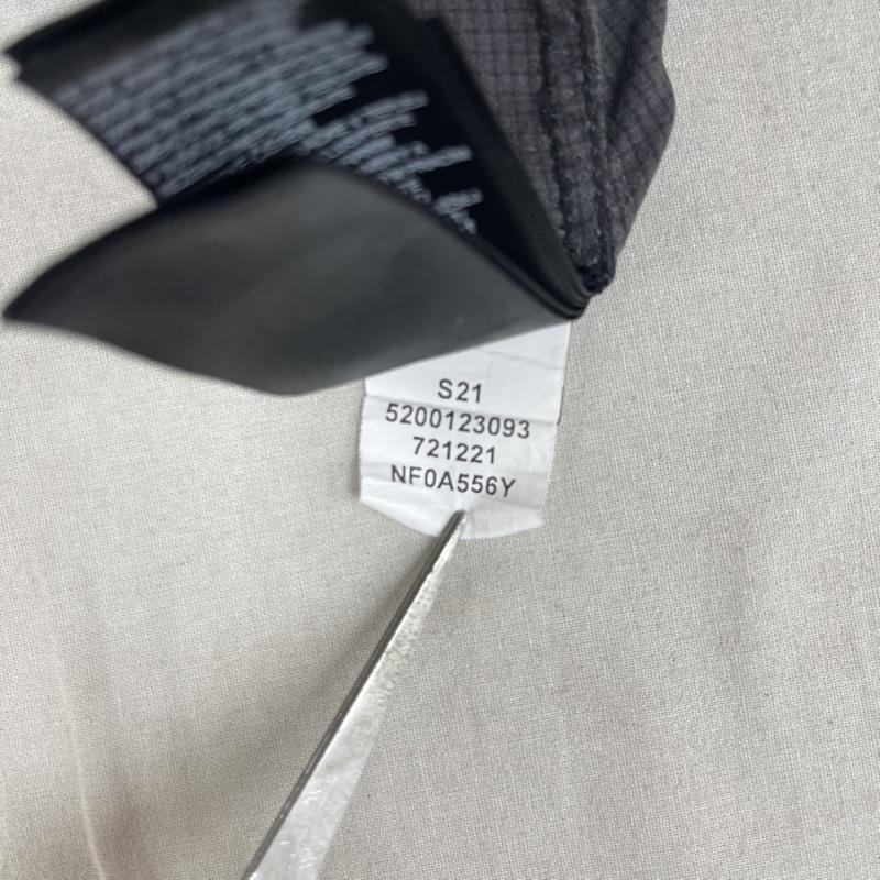 ザノースフェイス THE NORTH FACE ジャケット、上着 ジャンパー、ブルゾン M CYCLONE JACKET 軽量 ウインド ブレーカー nf0a556y L 黒 / ブラック / black メンズ USED 古着 中古 50163322