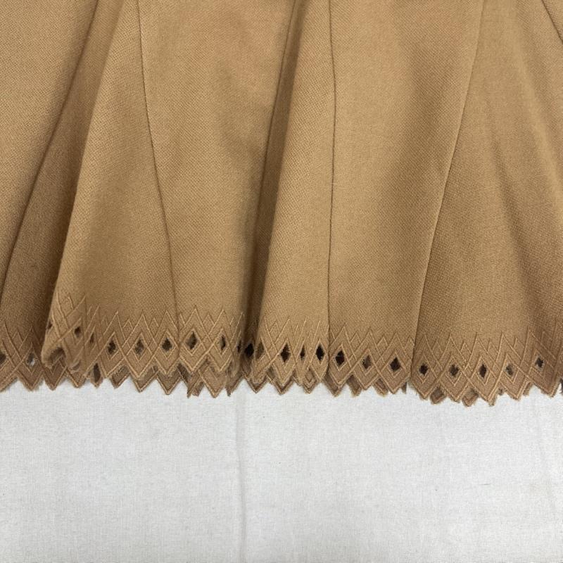 ケイタマルヤマ KEITA MARUYAMA スカート ひざ丈スカート 日本製 マーメイド ライン スカートフレア アイレット スカート 2 ベージュ / ベージュ / beige レディース USED 古着 中古 50163397