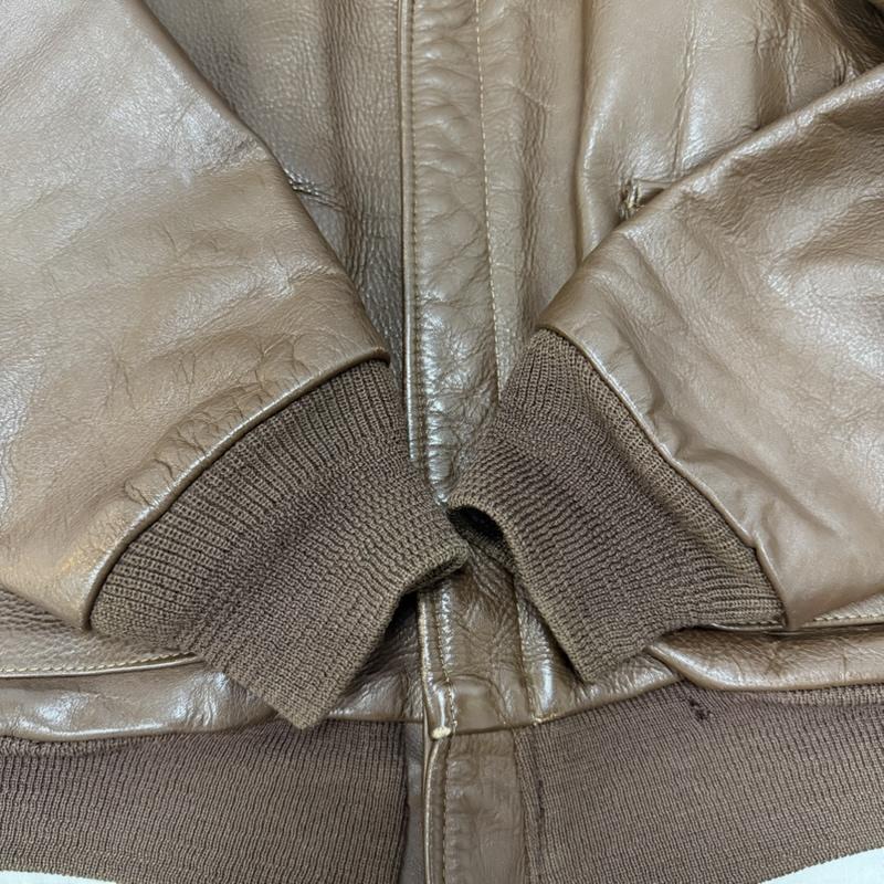 ヴァンソン VANSON ジャケット、上着 フライトジャケット A-2 レザーフライトジャケット TALONジップ NO.5186 CB4147 brown 42 USA製 42 無地 茶 / ブラウン / brown メンズ USED 古着 中古 50163405